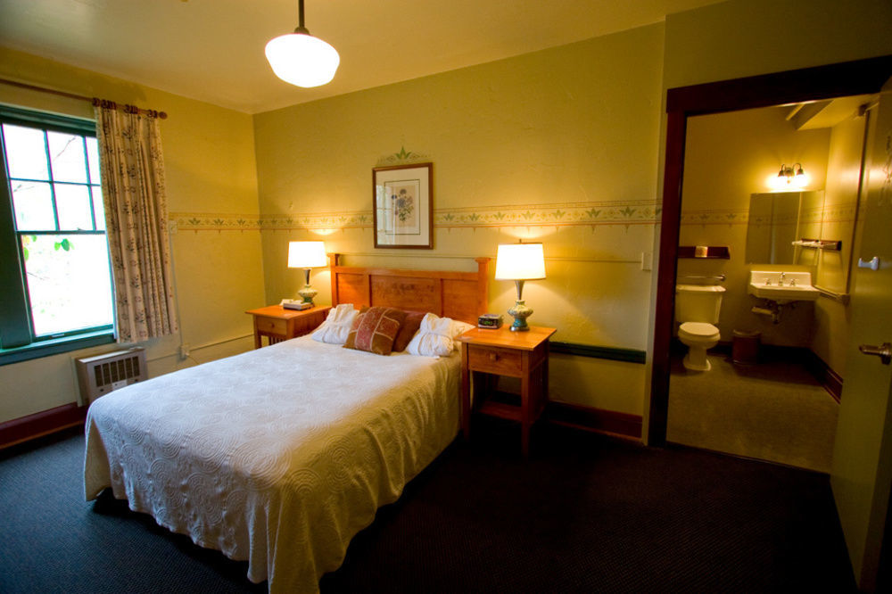 Готель Mcmenamins Edgefield Траутдейл Екстер'єр фото